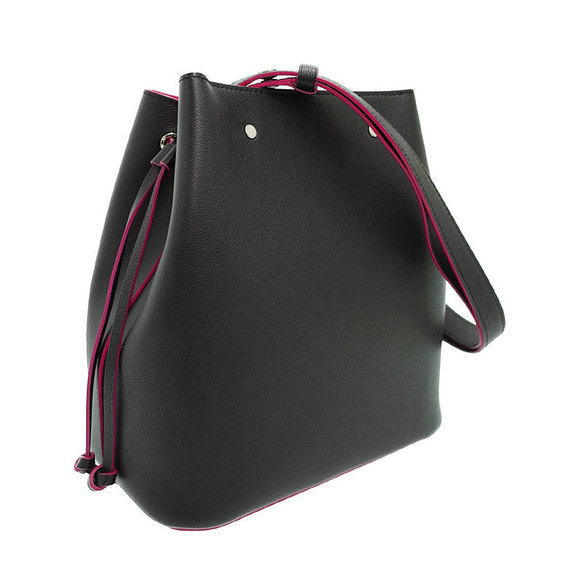 Louis Vuitton Lock Me Bucket Shoulder Bag Noir - Picture 2 of 5